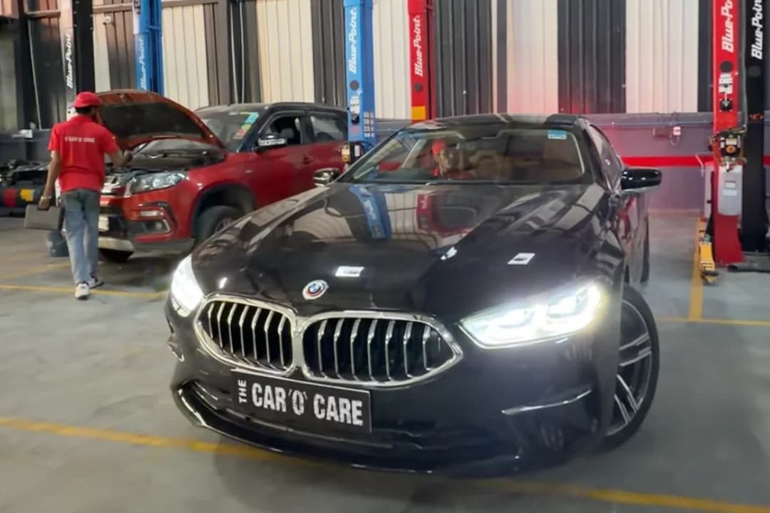 Mercedes-Benz positioned in THE CAR O CARE premium service bay